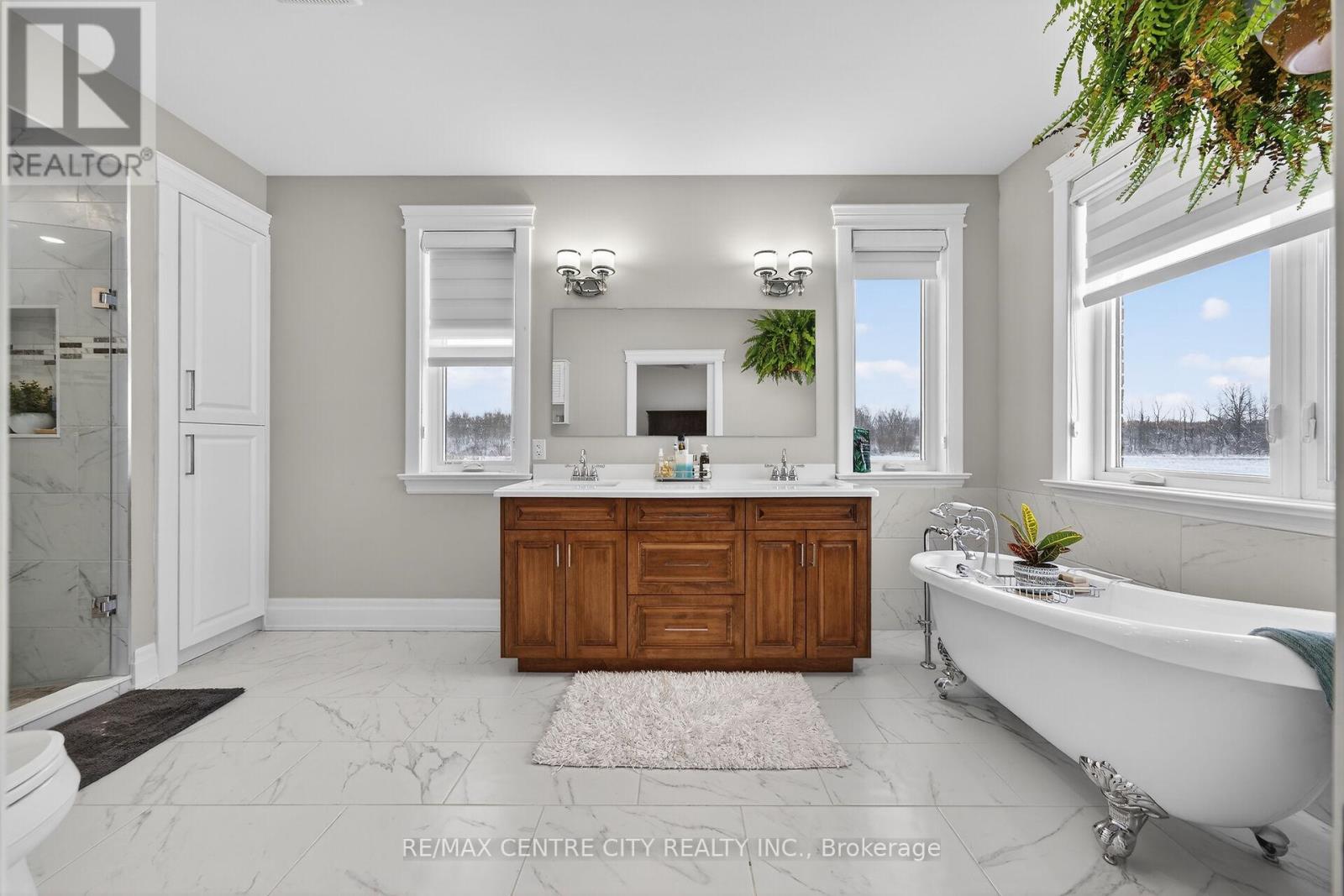 2301 Townline Road, Fort Erie, Ontario  L0S 1S0 - Photo 19 - X12724294