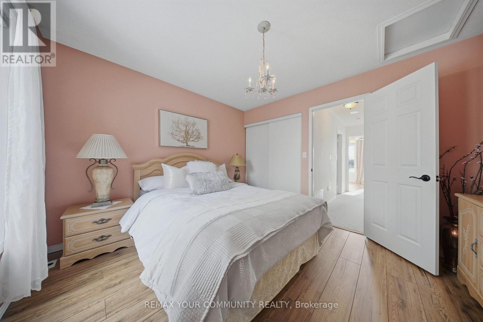 11 - 210 Manitoba Street, Toronto, Ontario  M8Y 4G7 - Photo 23 - W12753706