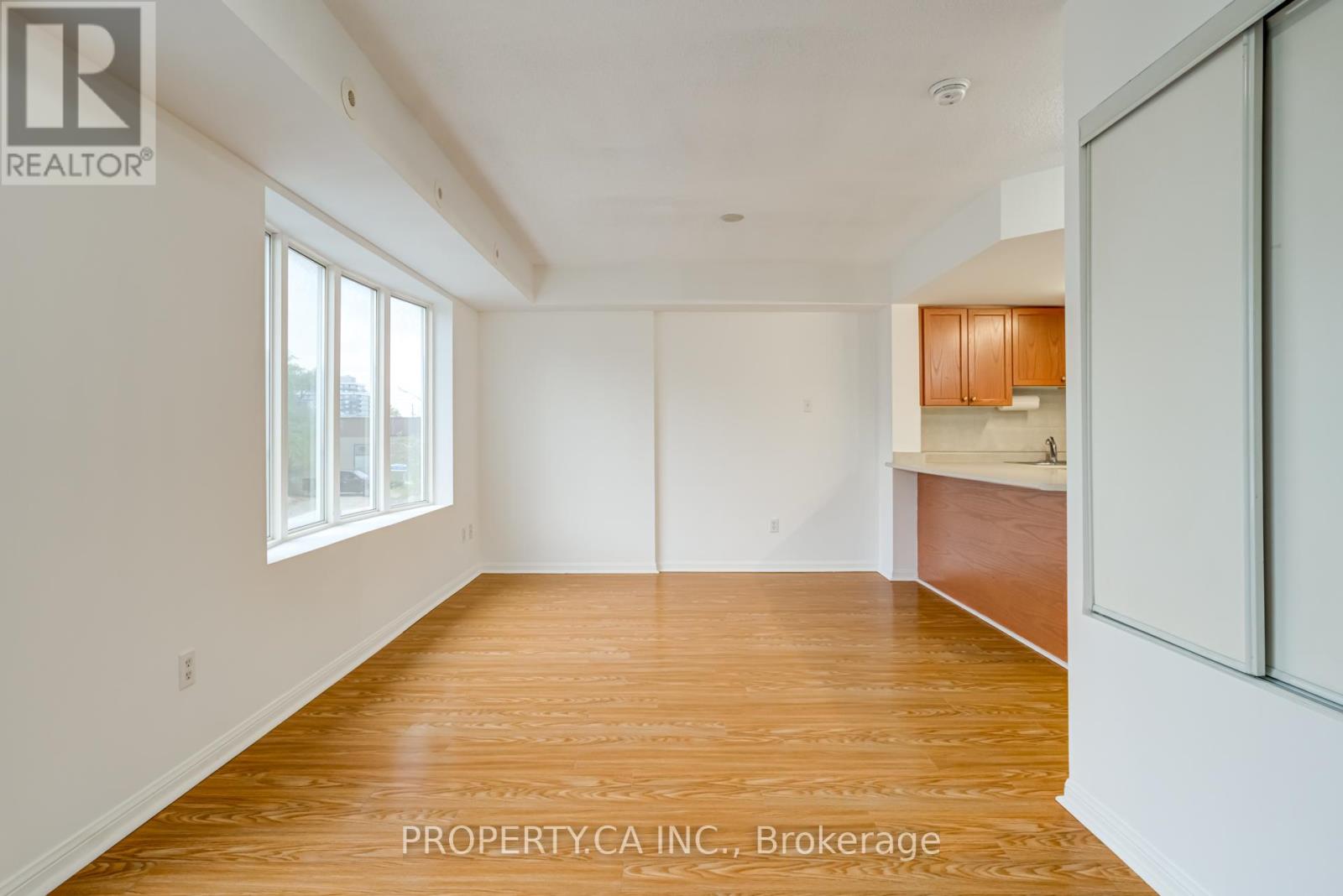 2083 - 65 George Appleton Way E, Toronto, Ontario  M3M 0A2 - Photo 4 - W12753726