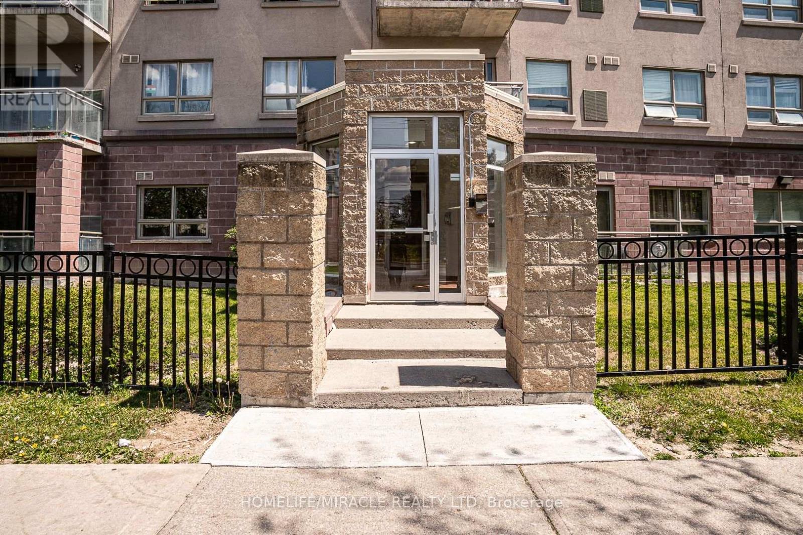 419 - 7405 Goreway Drive, Mississauga, Ontario  L4T 0A3 - Photo 2 - W12753788