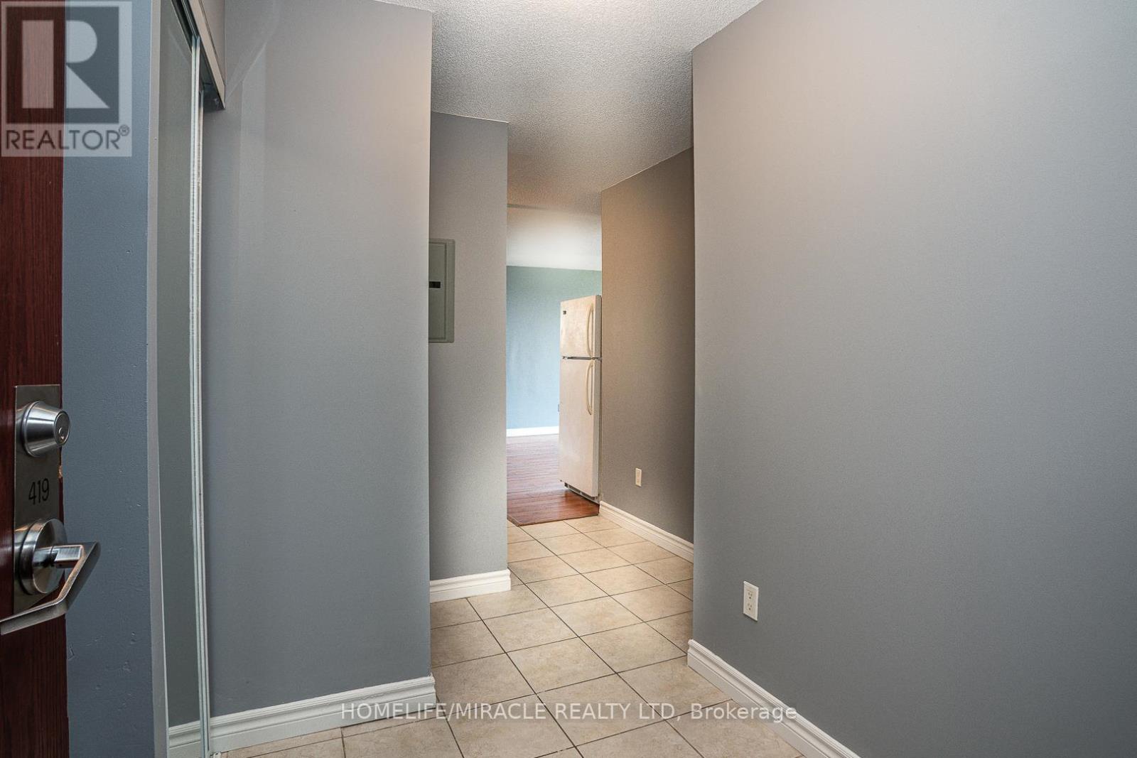 419 - 7405 Goreway Drive, Mississauga, Ontario  L4T 0A3 - Photo 7 - W12753788