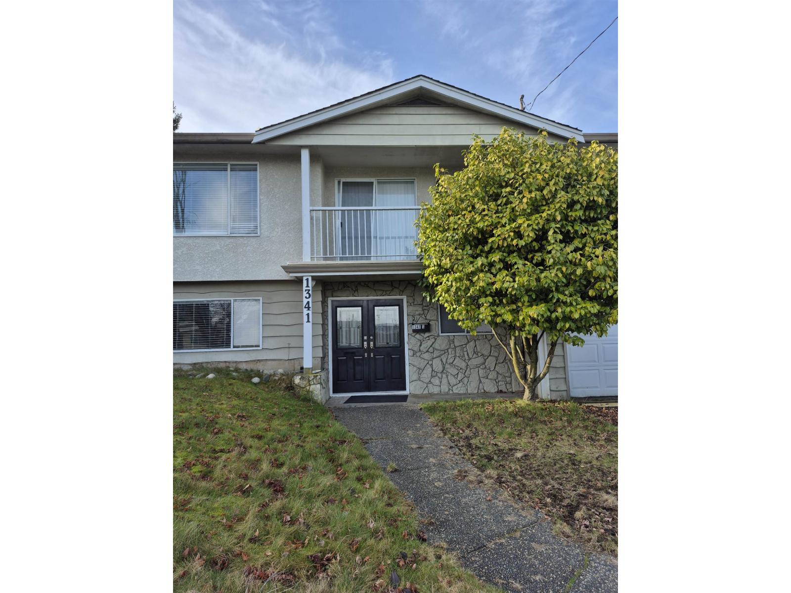 1341 Parker Street, White Rock, British Columbia  V4B 4S4 - Photo 1 - R3082539