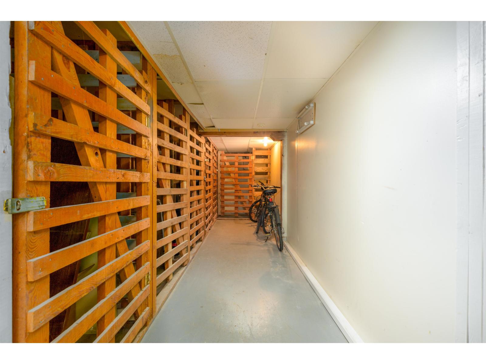 9452 Fletcher Street, Chilliwack Proper East, Chilliwack, British Columbia  V2P 4Z5 - Photo 12 - C8075790