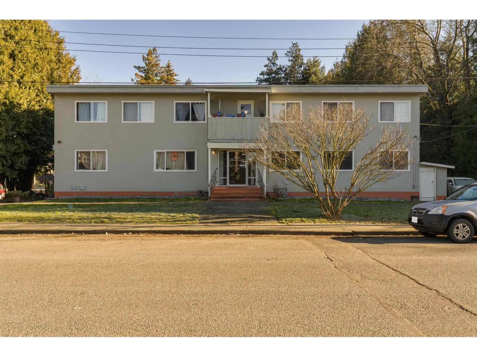 9452 Fletcher Street, Chilliwack Proper East, Chilliwack, British Columbia  V2P 4Z5 - Photo 2 - C8075790