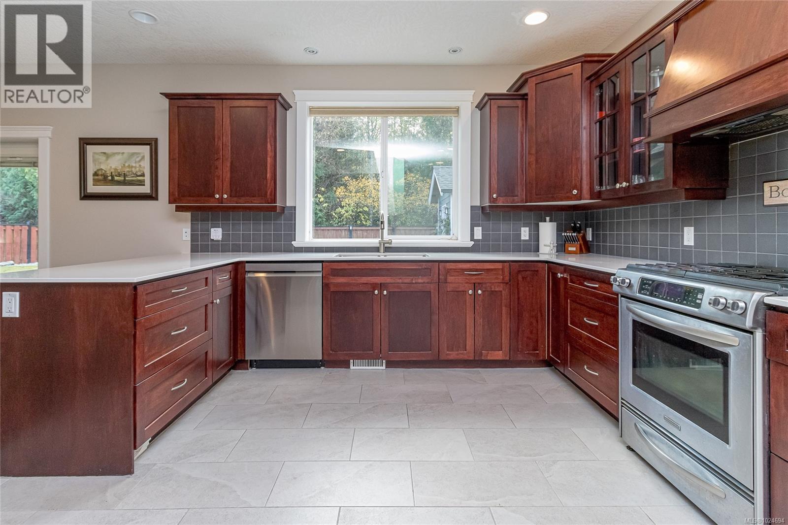 898 Bucktail Rd, Mill Bay, British Columbia  V0R 2P1 - Photo 8 - 1024694