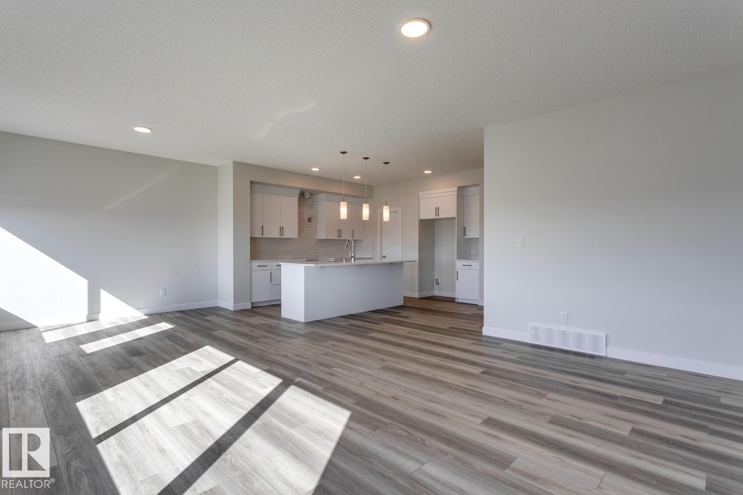 6304 42 Av, Beaumont, Alberta  T4X 3M2 - Photo 14 - E4471798