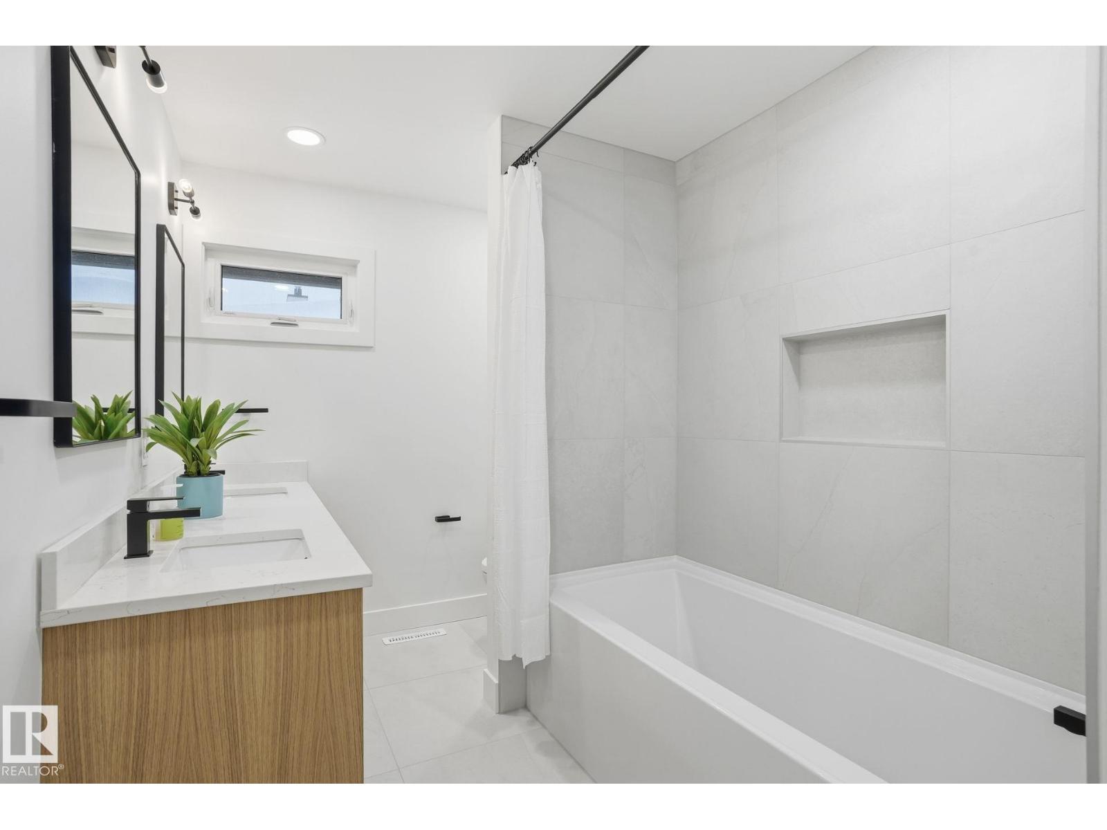 14604 Mackenzie Dr Nw, Edmonton, Alberta  T5R 5W2 - Photo 21 - E4468358