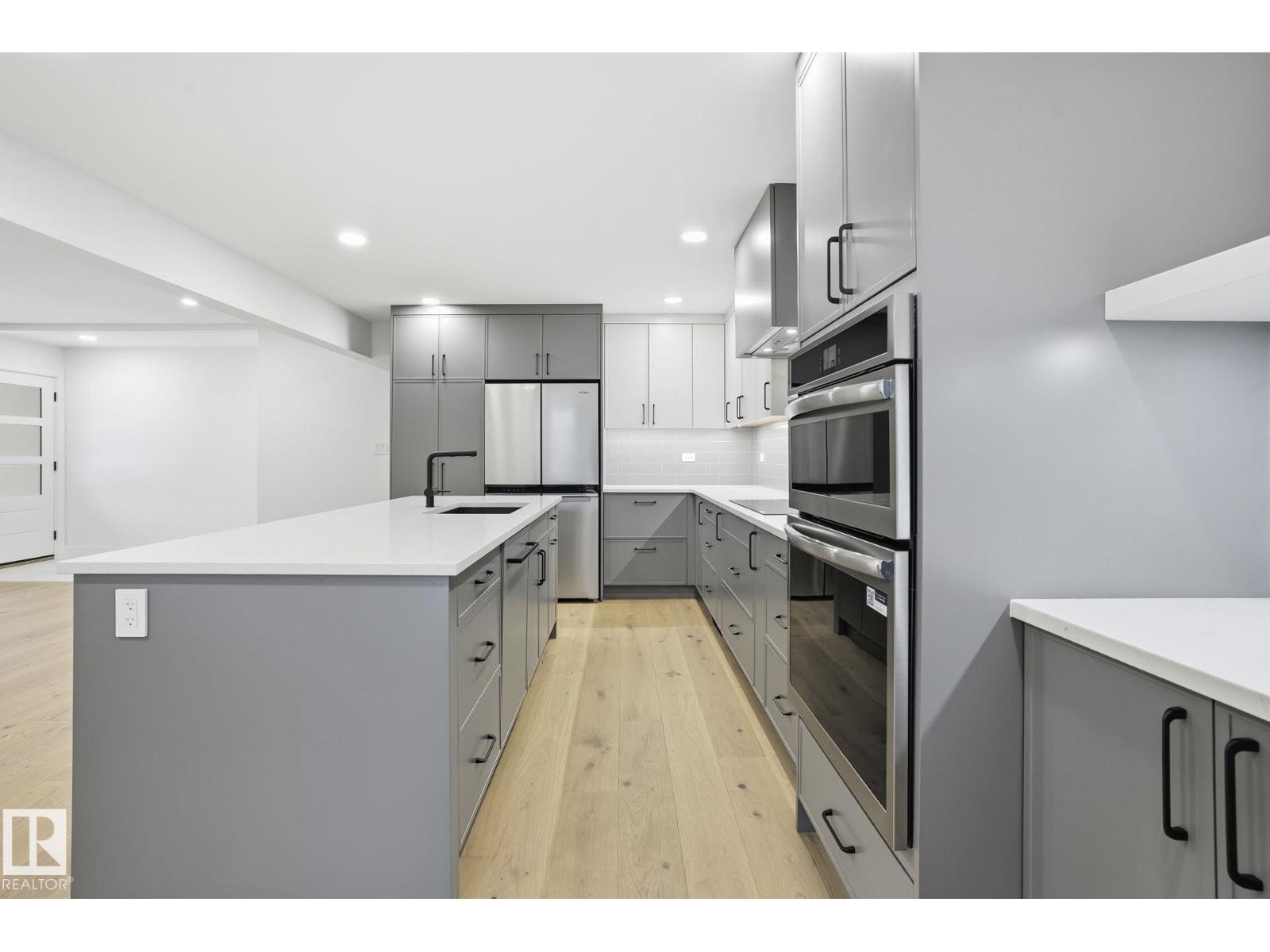 14604 Mackenzie Dr Nw, Edmonton, Alberta  T5R 5W2 - Photo 4 - E4468358