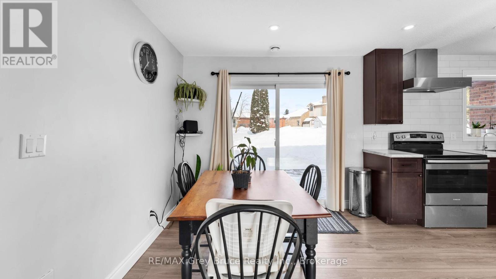 17 Bradley Street, Arran-Elderslie, Ontario  N0G 1L0 - Photo 12 - X12753818