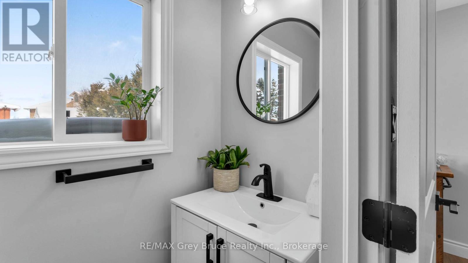 17 Bradley Street, Arran-Elderslie, Ontario  N0G 1L0 - Photo 15 - X12753818