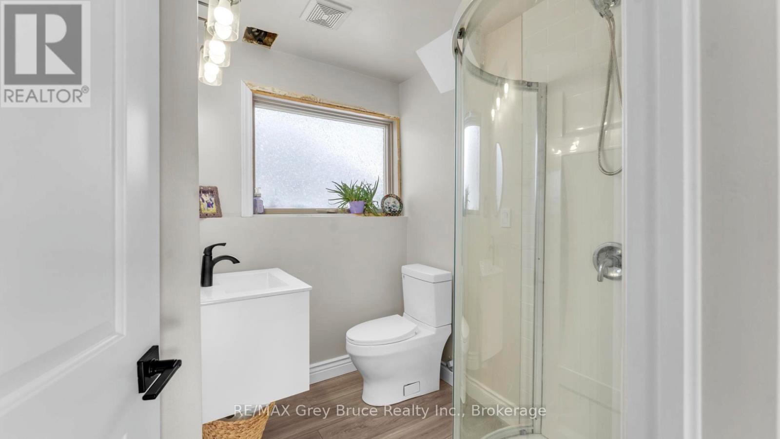 17 Bradley Street, Arran-Elderslie, Ontario  N0G 1L0 - Photo 28 - X12753818