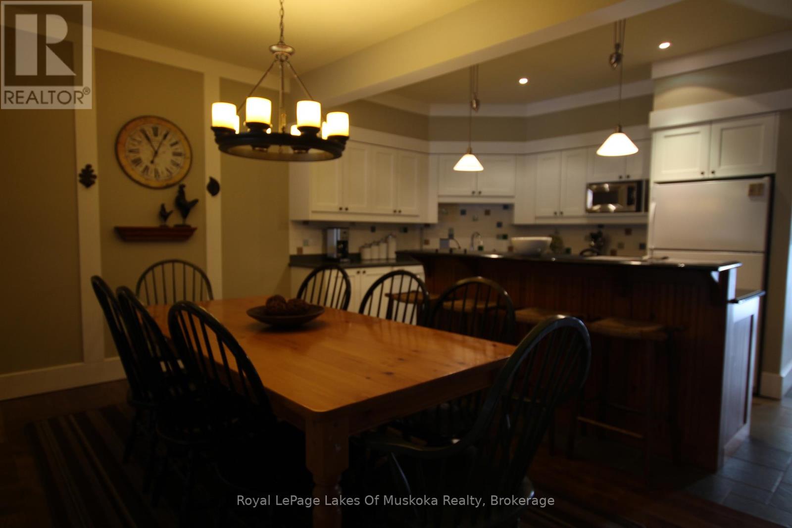 V 7, W 10 - 1020 Birch Glen Road, Lake Of Bays, Ontario P0B 1A0 - Photo 16 - X12753860