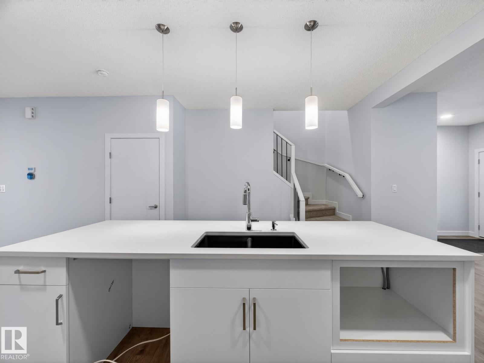 1081 Berg Pl, Leduc, Alberta  T9E 1T6 - Photo 12 - E4471692