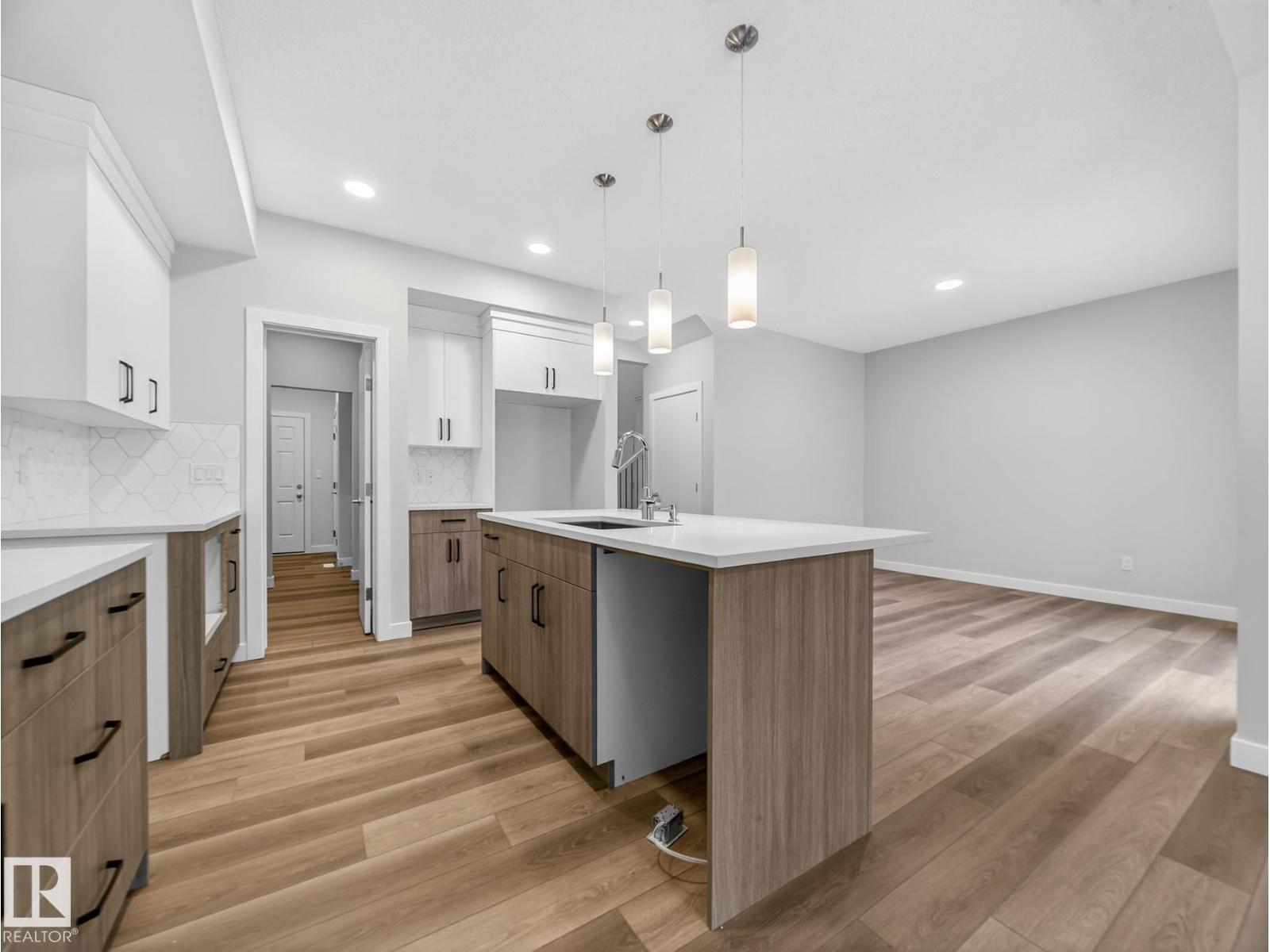 364 Bluff Cv, Leduc, Alberta  T9E 1S2 - Photo 8 - E4471735