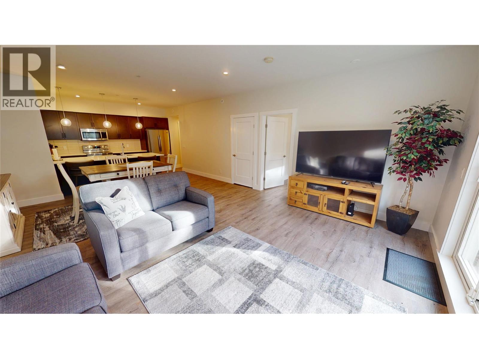 355 Legacy Lookout Unit# 212, Cranbrook, British Columbia  V1C 0E6 - Photo 9 - 10374771