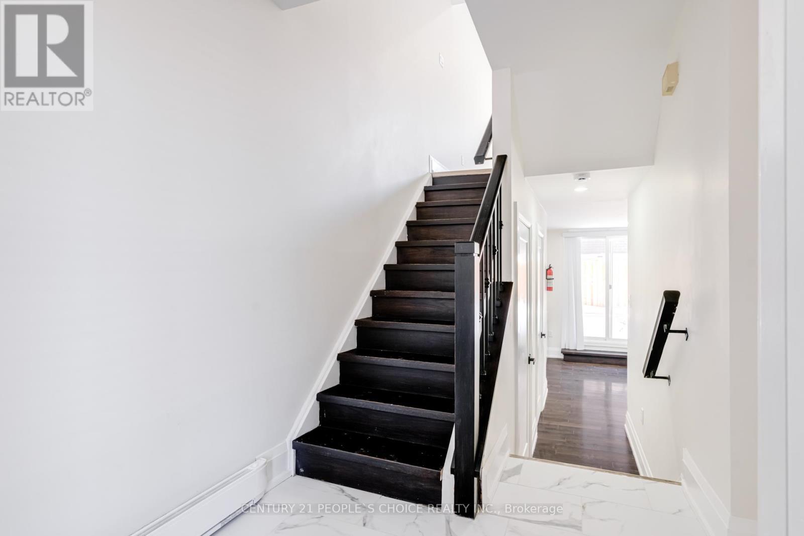 24 - 445 Stone Church Road, Hamilton, Ontario  L9B 2L5 - Photo 12 - X12753758