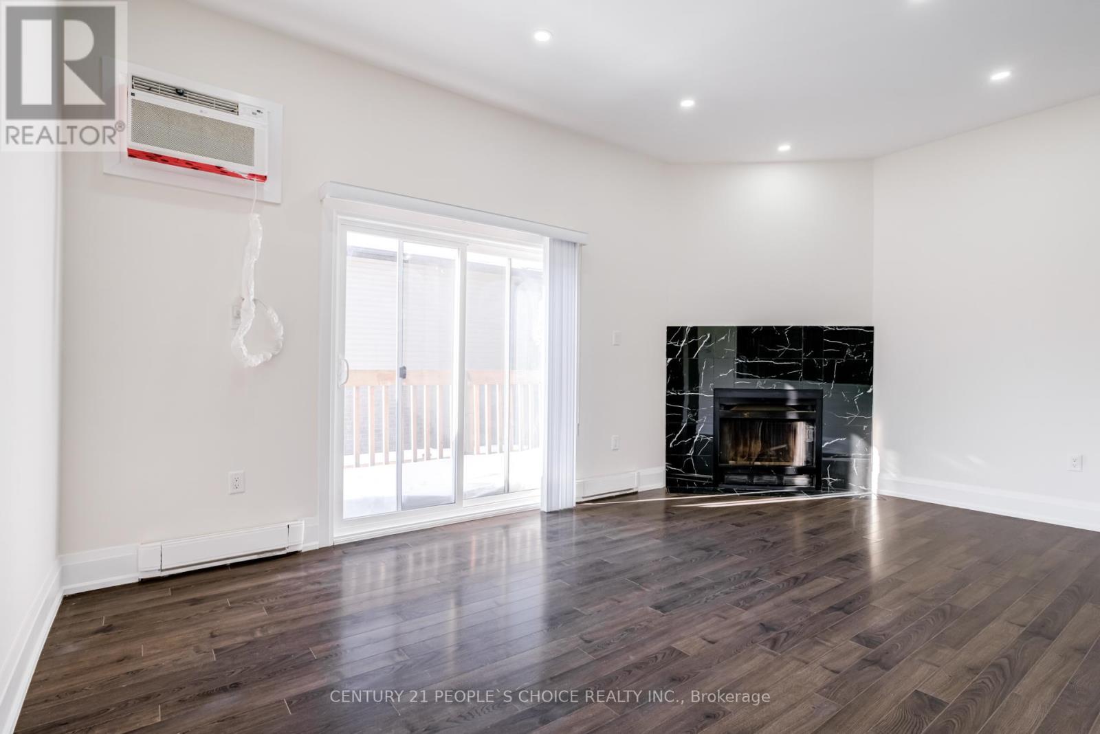 24 - 445 Stone Church Road, Hamilton, Ontario  L9B 2L5 - Photo 14 - X12753758