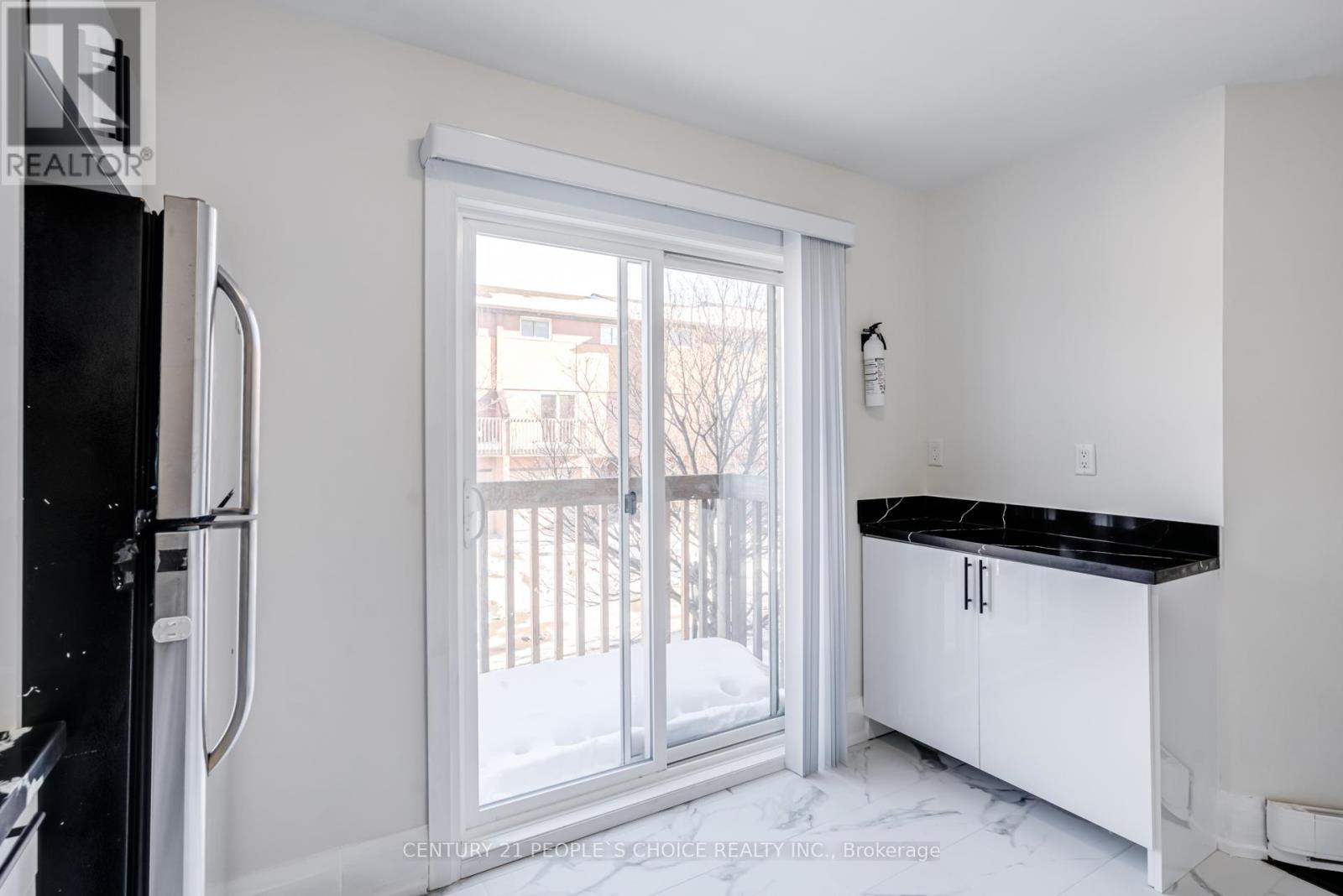 24 - 445 Stone Church Road, Hamilton, Ontario  L9B 2L5 - Photo 25 - X12753758