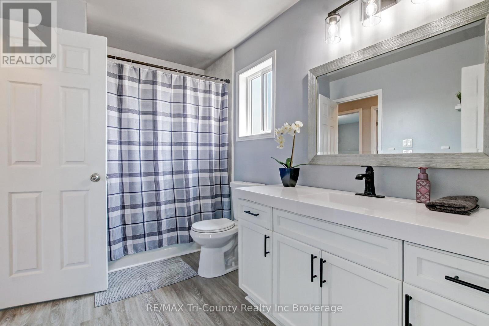 63 Woodhatch Crescent, Ingersoll, Ontario  N5C 0A3 - Photo 18 - X12707790