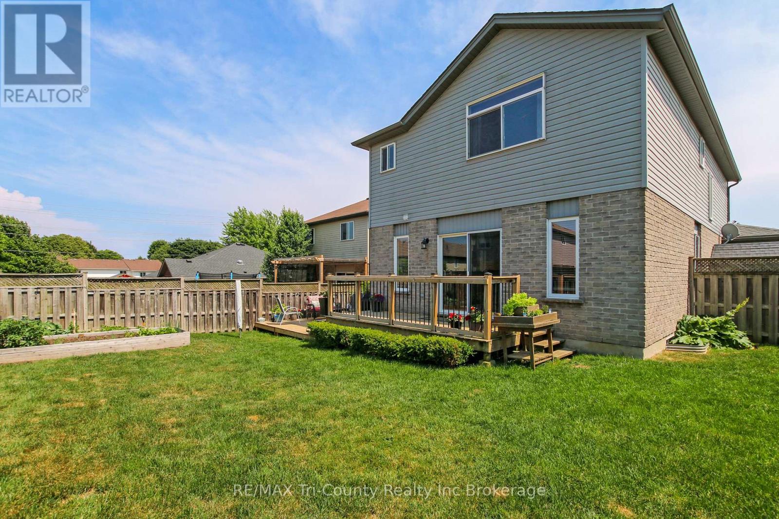 63 Woodhatch Crescent, Ingersoll, Ontario  N5C 0A3 - Photo 30 - X12707790