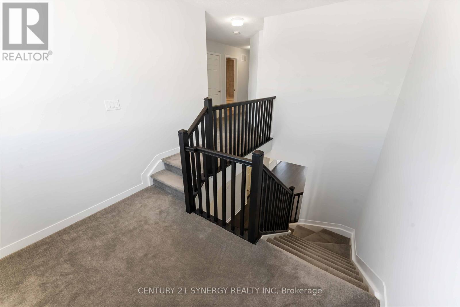 236 Billrian Crescent, Ottawa, Ontario  K2S 3A6 - Photo 11 - X12753832