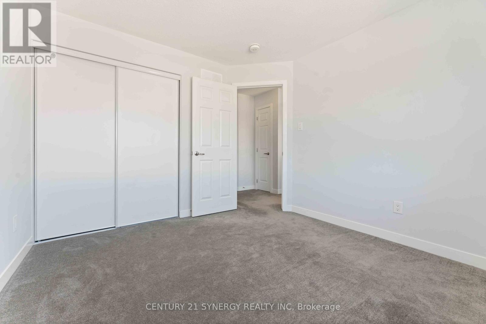 236 Billrian Crescent, Ottawa, Ontario  K2S 3A6 - Photo 15 - X12753832