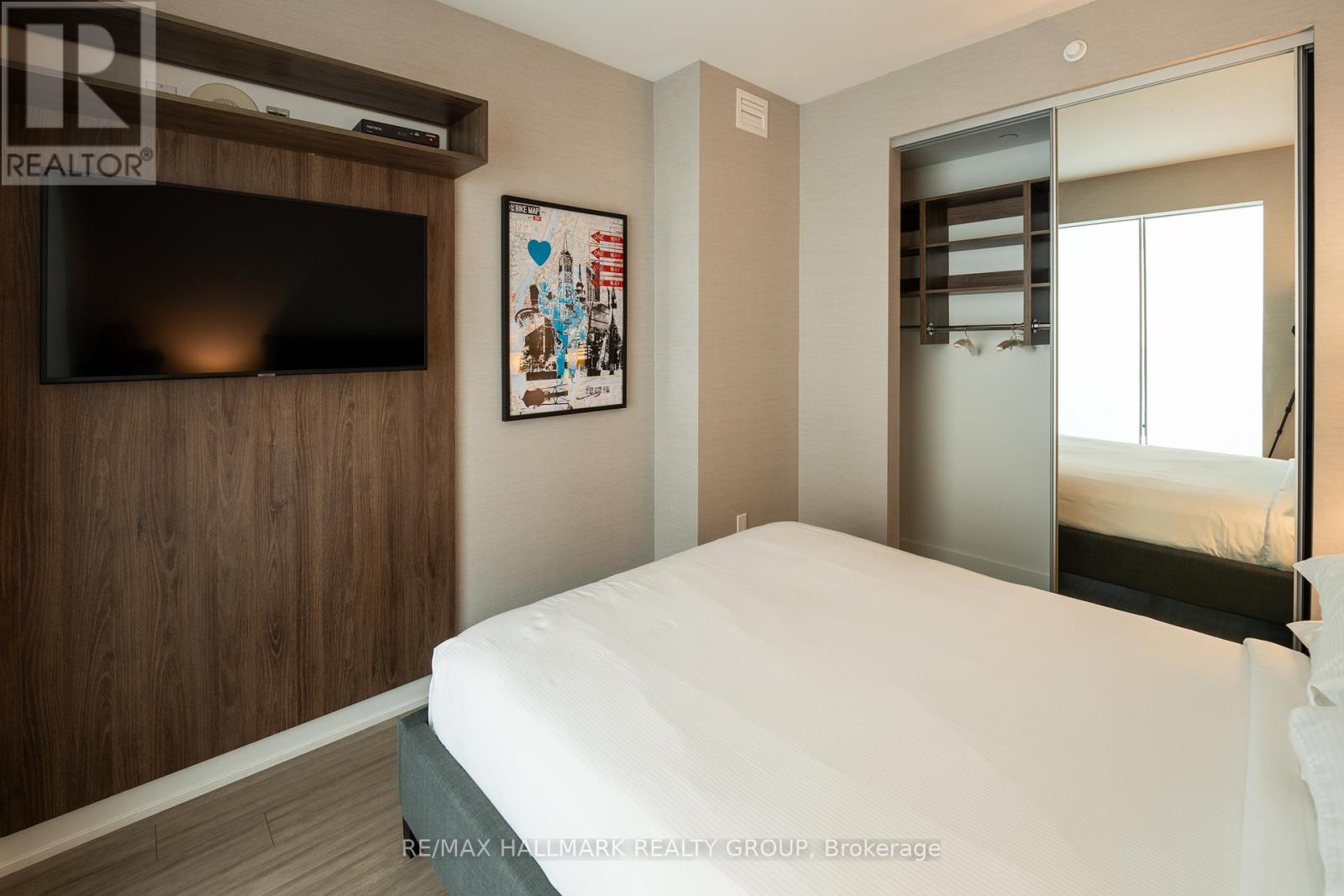 611 - 111 Champagne Avenue, Ottawa, Ontario  K1S 5V3 - Photo 15 - X12753966