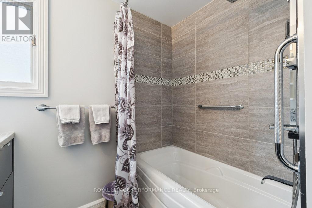 2314 Cotters Crescent, Ottawa, Ontario  K1V 8Y6 - Photo 33 - X12754012