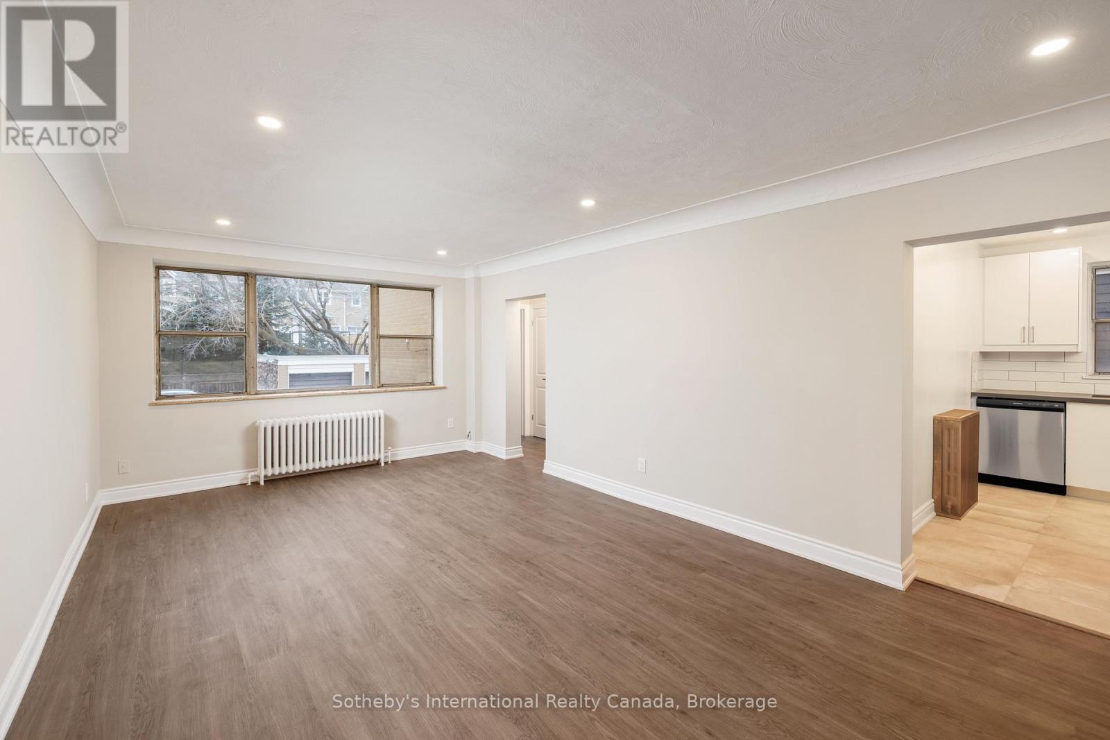 5 - 83 Wilson Street, Oakville, Ontario  L6K 3G4 - Photo 2 - W12753970