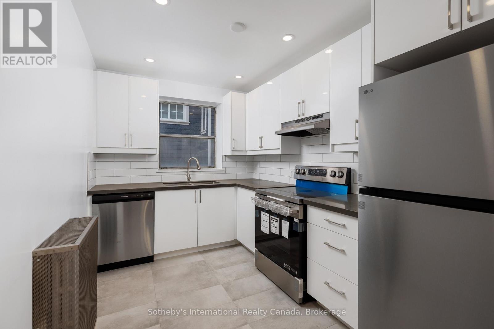 5 - 83 Wilson Street, Oakville, Ontario  L6K 3G4 - Photo 8 - W12753970