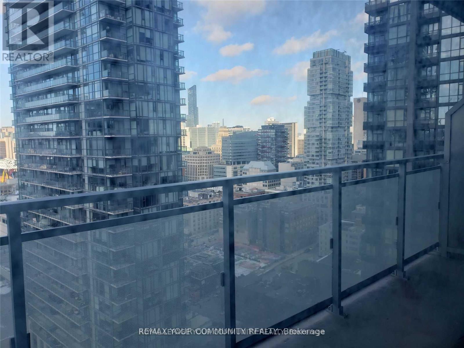 2302 - 21 Widmer Street, Toronto, Ontario  M5V 0B8 - Photo 3 - C12752794