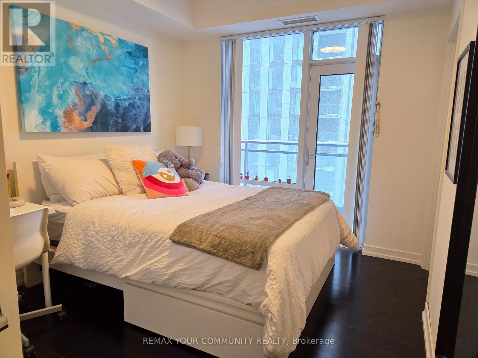 2302 - 21 Widmer Street, Toronto, Ontario  M5V 0B8 - Photo 11 - C12752794