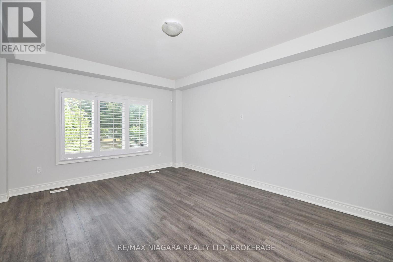 3624 Allen Trail, Fort Erie (Ridgeway), Ontario  L0S 1N0 - Photo 15 - X12754060