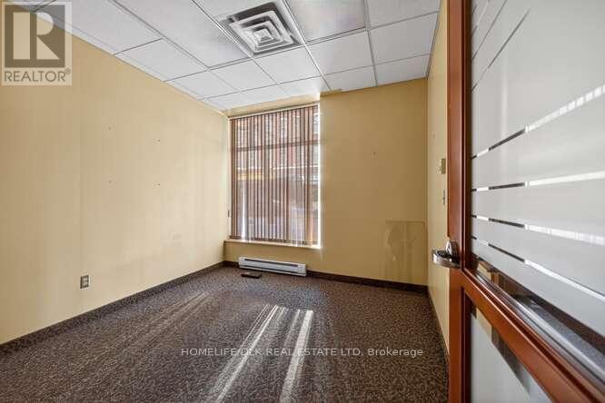 202 - 133 King Street W, Brockville, Ontario  K6V 6Z1 - Photo 10 - X12753850