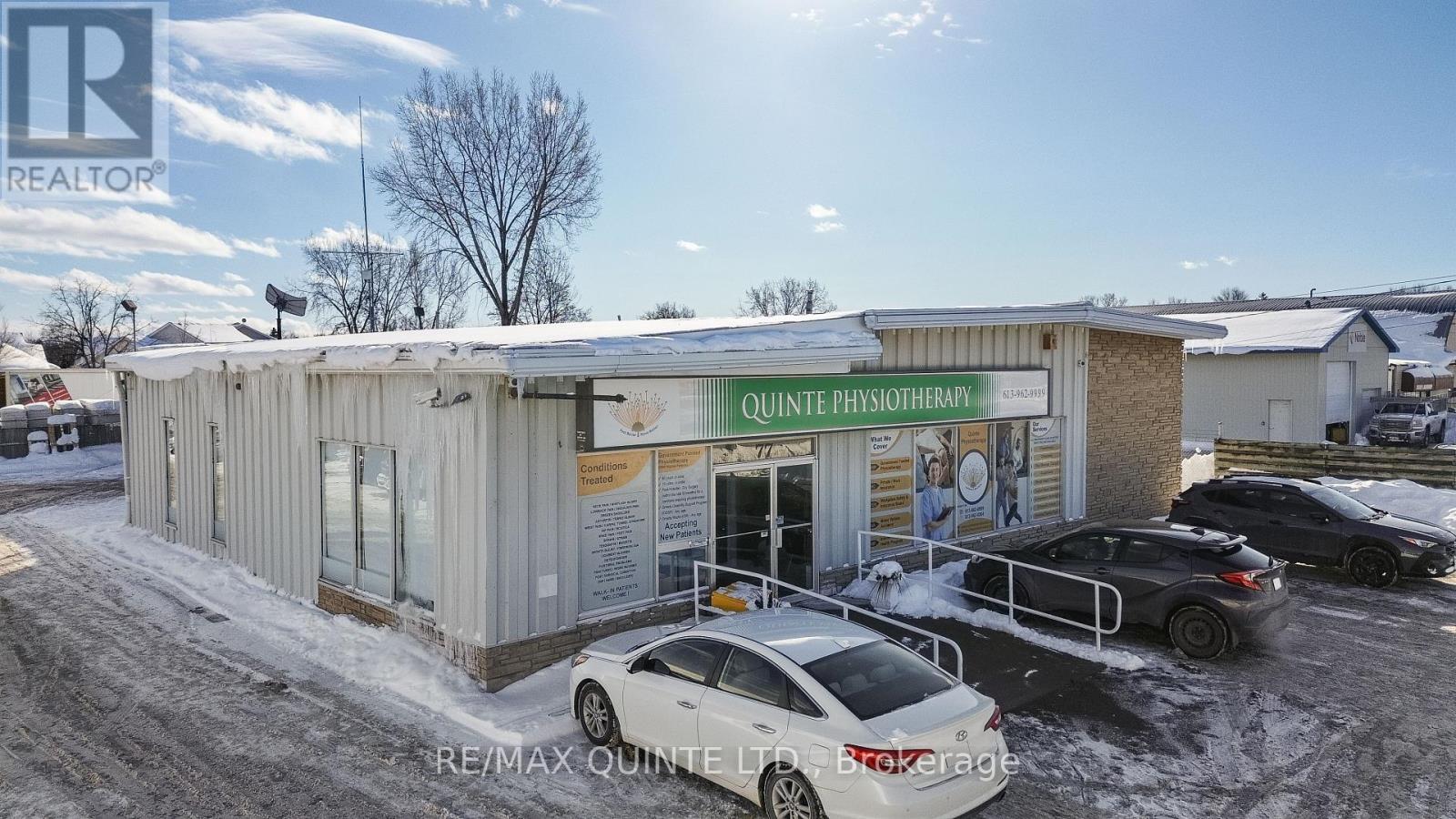 1 - 77 College Street W, Belleville (Belleville Ward), Ontario  K8P 2G3 - Photo 2 - X12753932