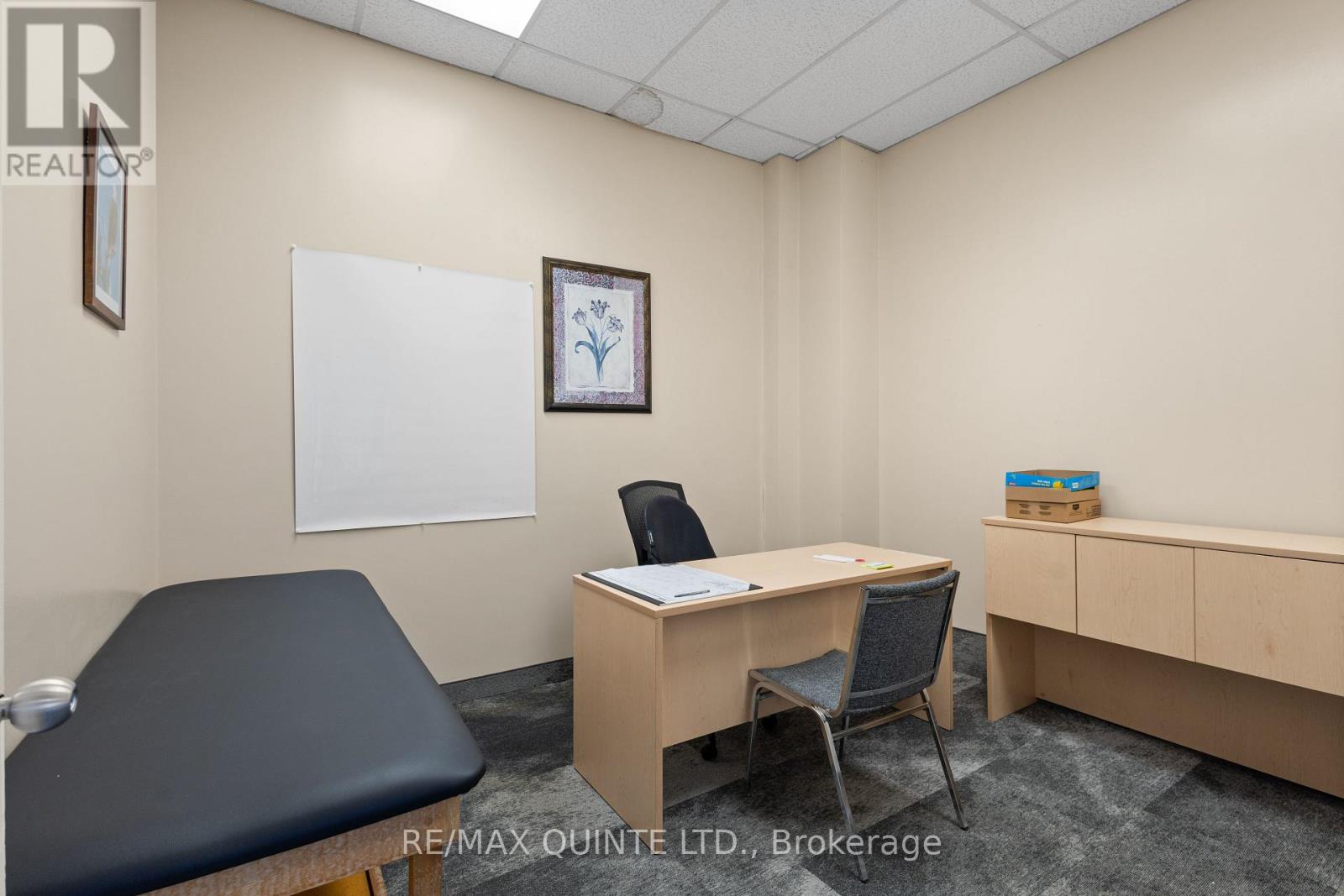 1 - 77 College Street W, Belleville (Belleville Ward), Ontario  K8P 2G3 - Photo 4 - X12753932