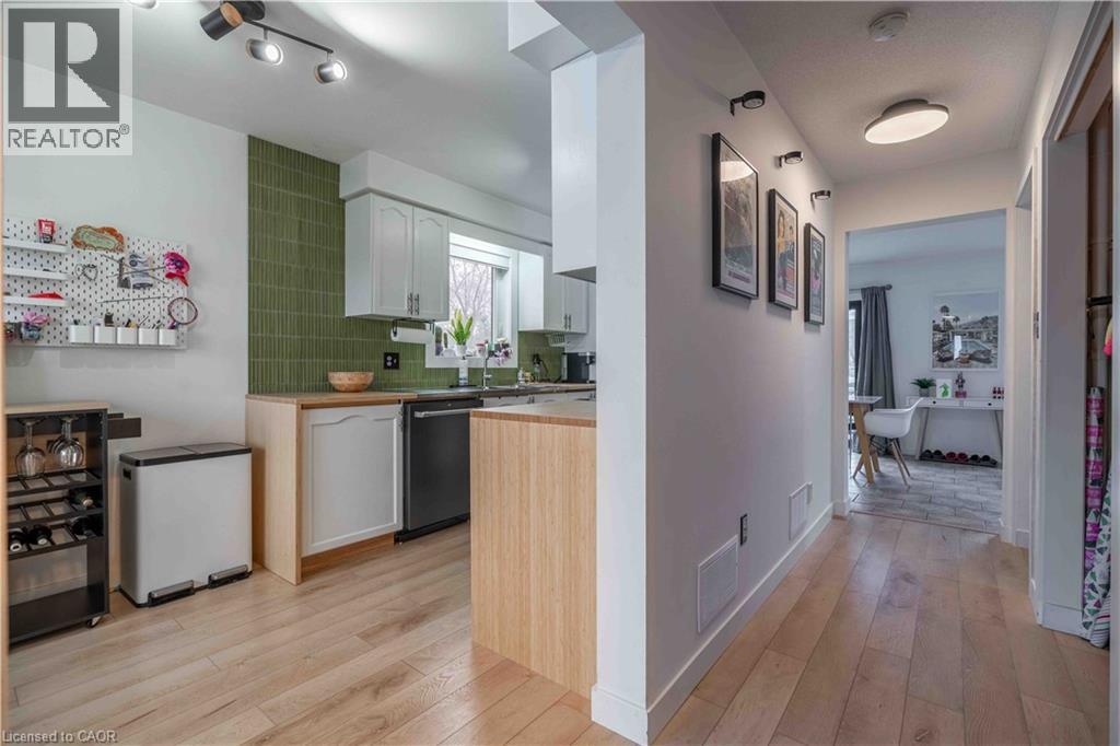 4310 Concord Avenue, Beamsville, Ontario  L0R 1B6 - Photo 6 - 40793971