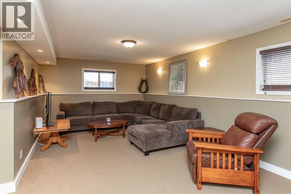 236 Deschner Close, Red Deer, Alberta  T4R 3C2 - Photo 14 - A2275945