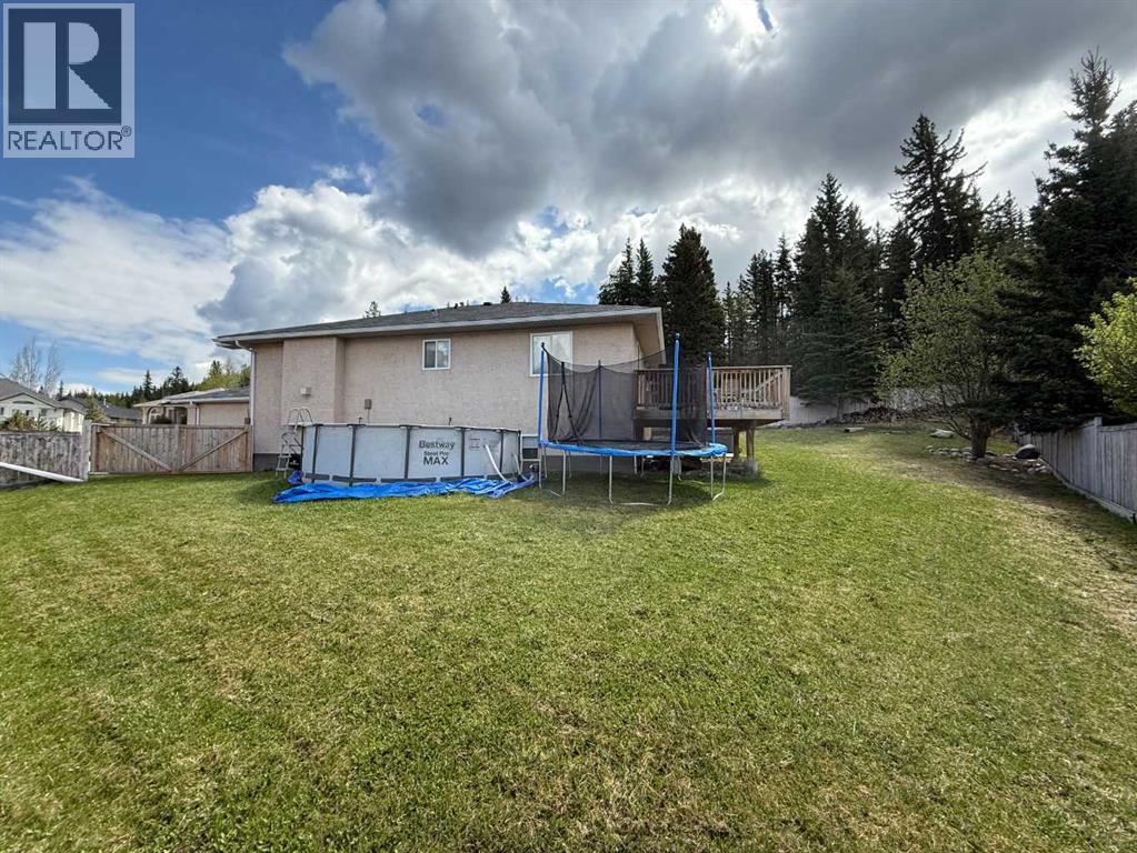 110 Parker Place, Hinton, Alberta  T7V 2C2 - Photo 21 - A2279601