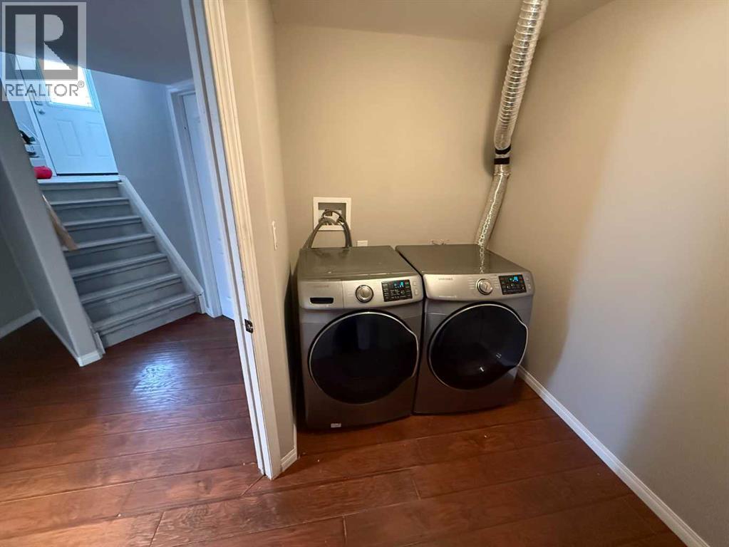 110 Parker Place, Hinton, Alberta  T7V 2C2 - Photo 18 - A2279601