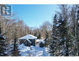 351 CHUB LAKE ROAD, Huntsville, Ontario