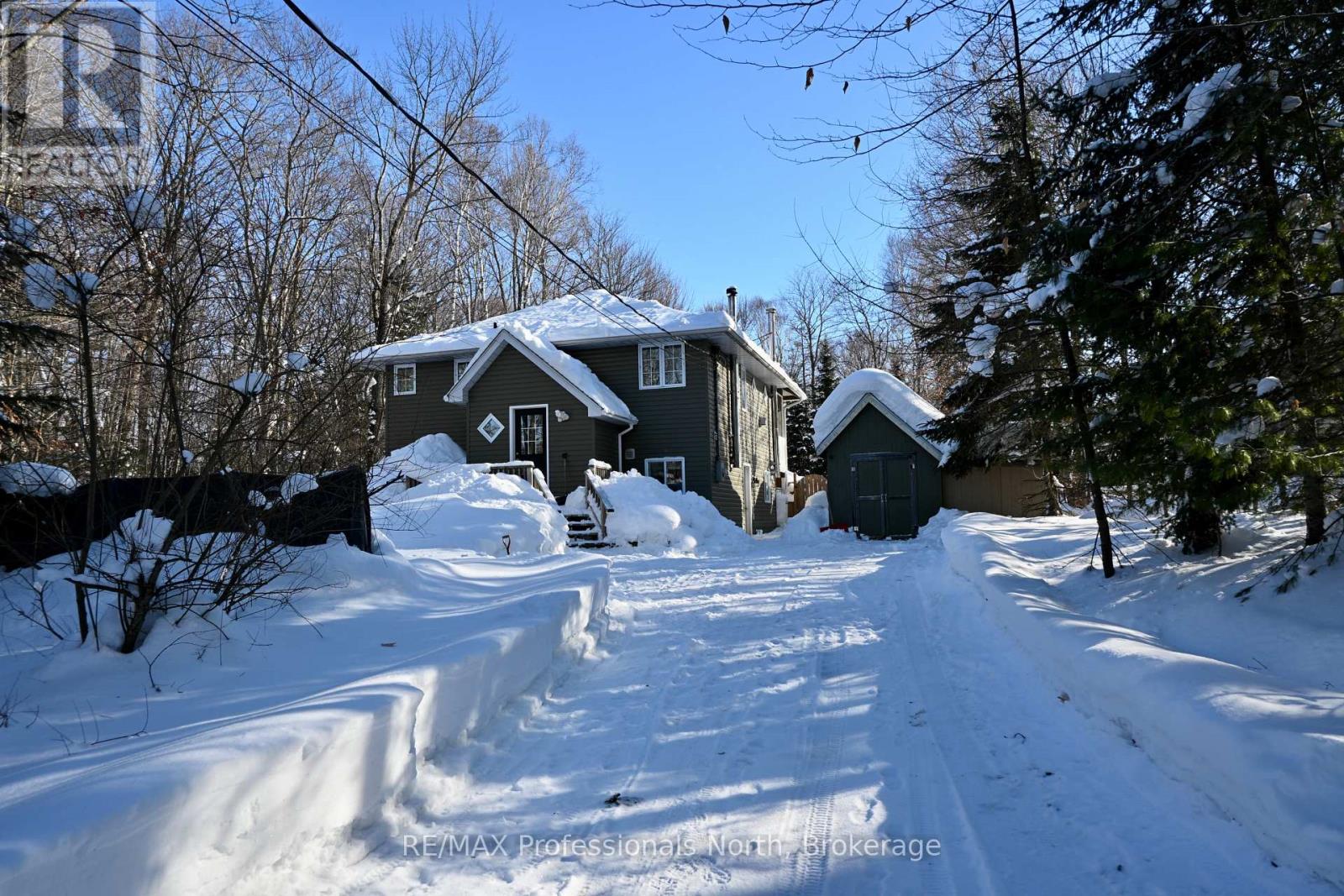 351 Chub Lake Road, Huntsville, Ontario  P1H 1S4 - Photo 3 - X12753802