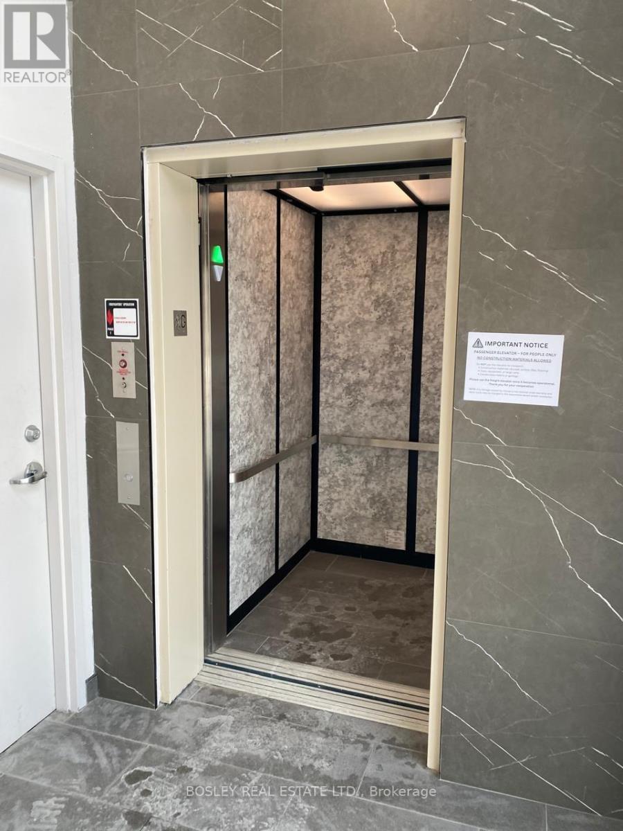 219-221 - 45 Industrial Street, Toronto, Ontario  M4G 1Z2 - Photo 9 - C12753810