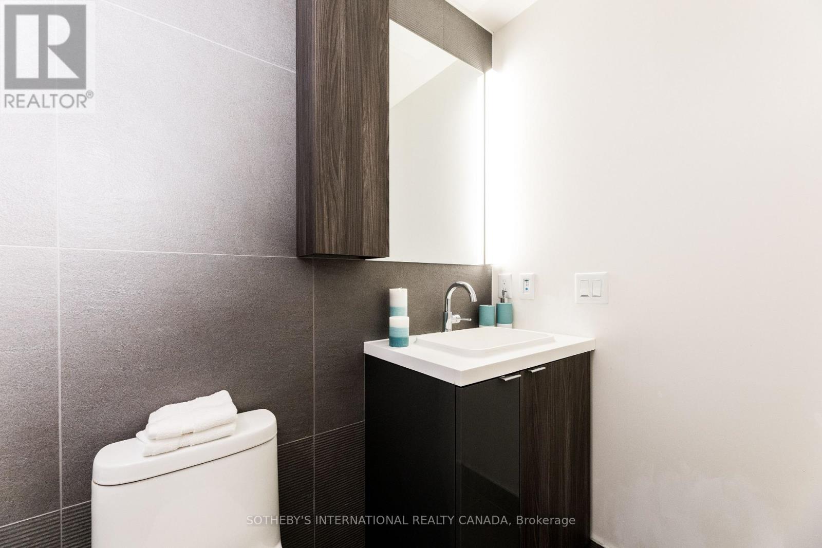 2411 - 35 Mercer Street, Toronto, Ontario  M5V 0V1 - Photo 21 - C12753836