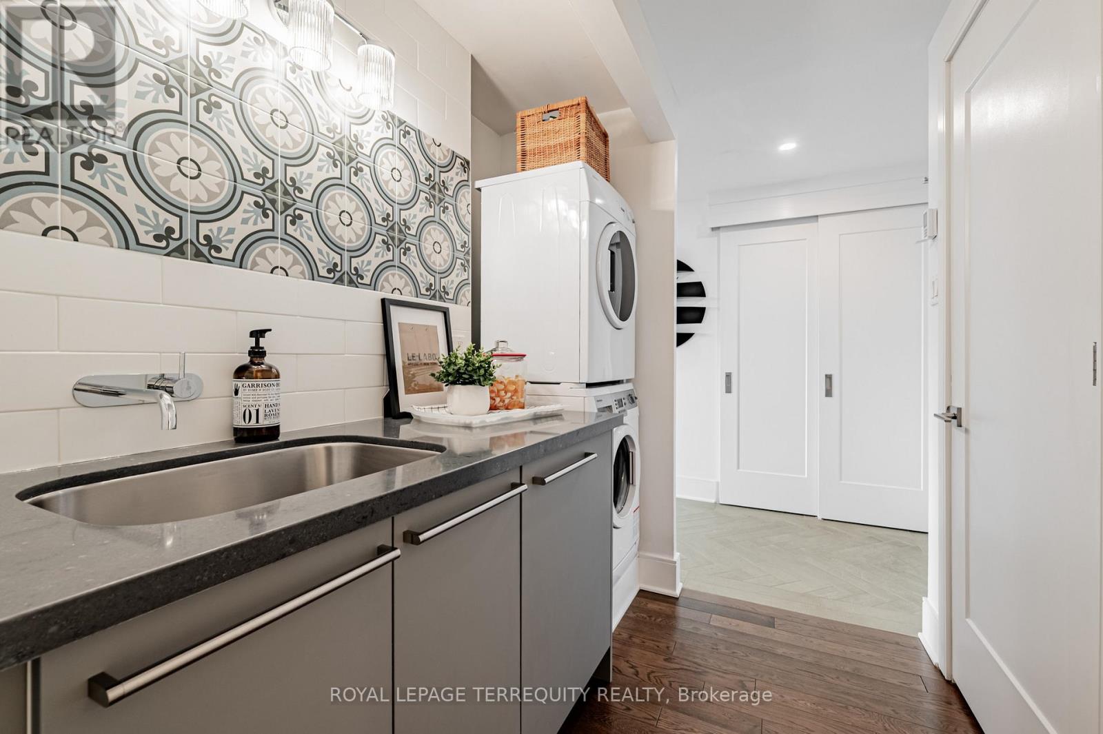 1203 - 192 Jarvis Street, Toronto, Ontario  M5B 2J9 - Photo 25 - C12753864