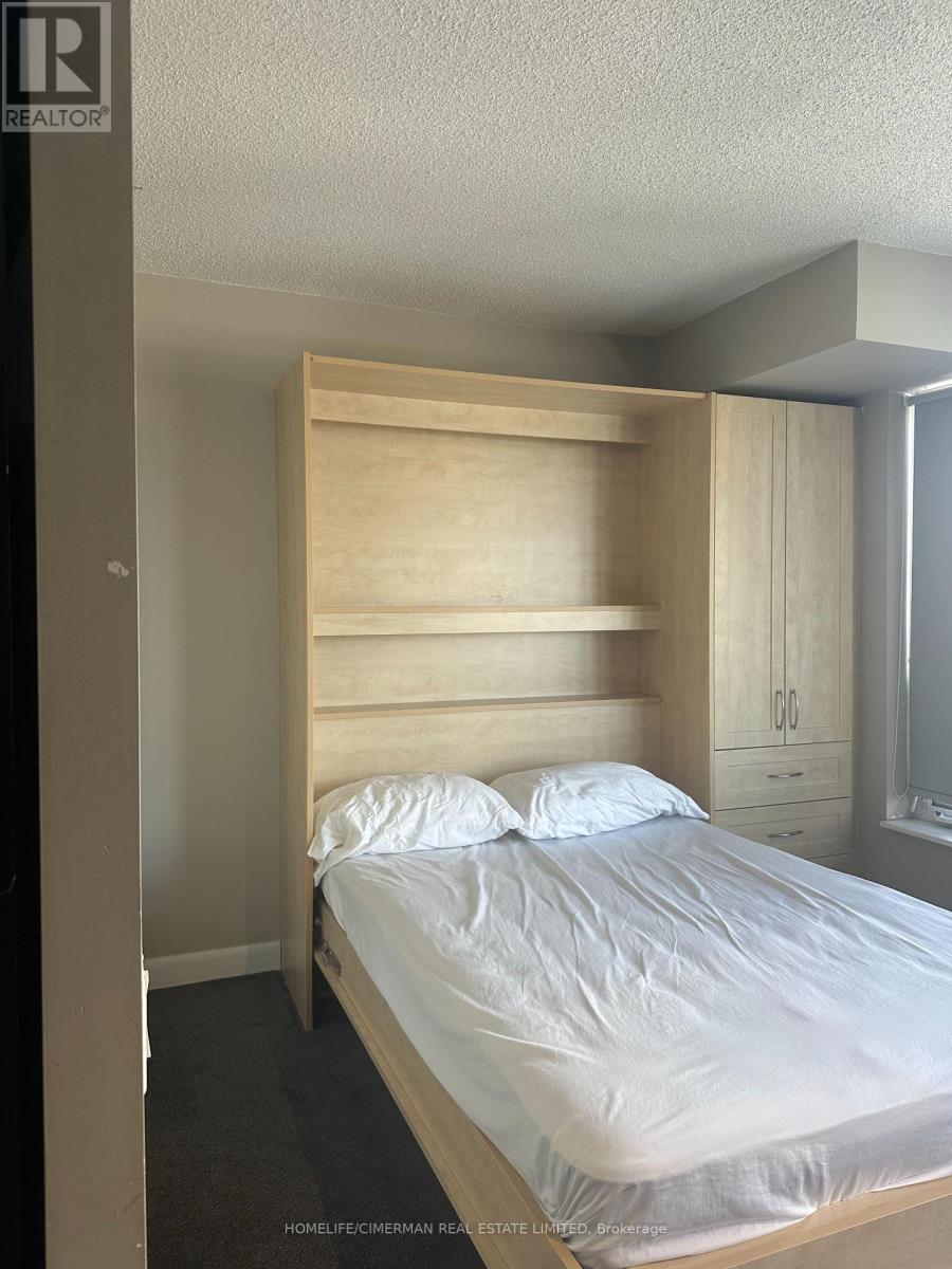 2209 - 33 Sheppard Avenue E, Toronto, Ontario  M2N 7K1 - Photo 17 - C12753944