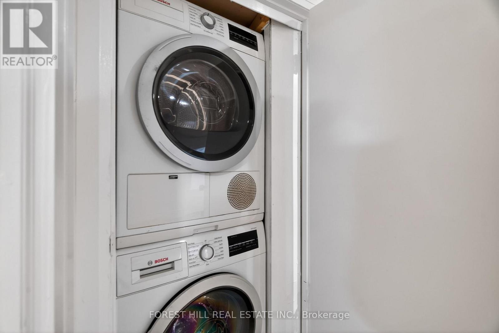 Lower - 7 Ellsworth Avenue, Toronto, Ontario  M6G 2K4 - Photo 11 - C12753956