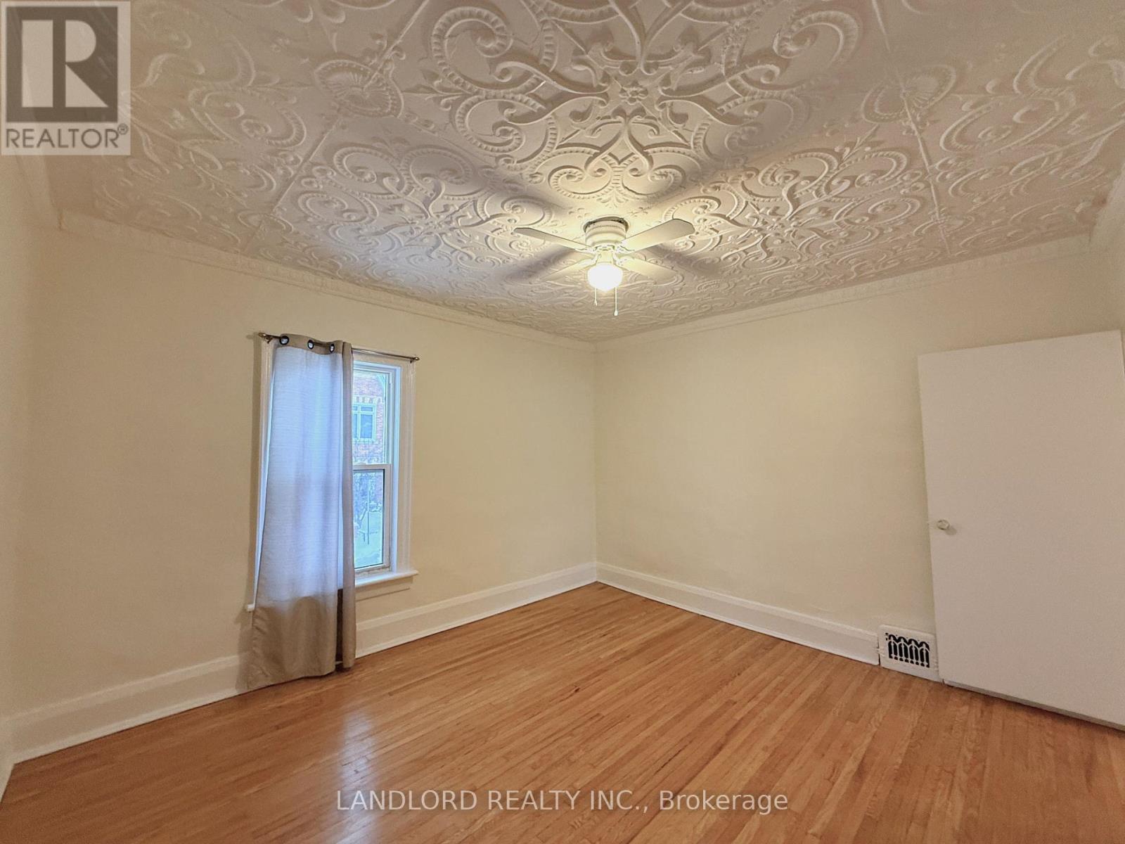 2 - 1 Clinton Street, Toronto, Ontario  M6J 2N8 - Photo 16 - C12754054