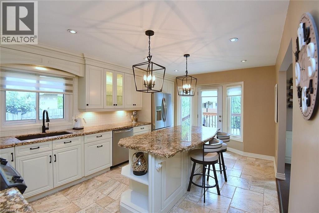 18 Charterhouse Crescent, Ancaster, Ontario  L9G 4E5 - Photo 11 - 40801656