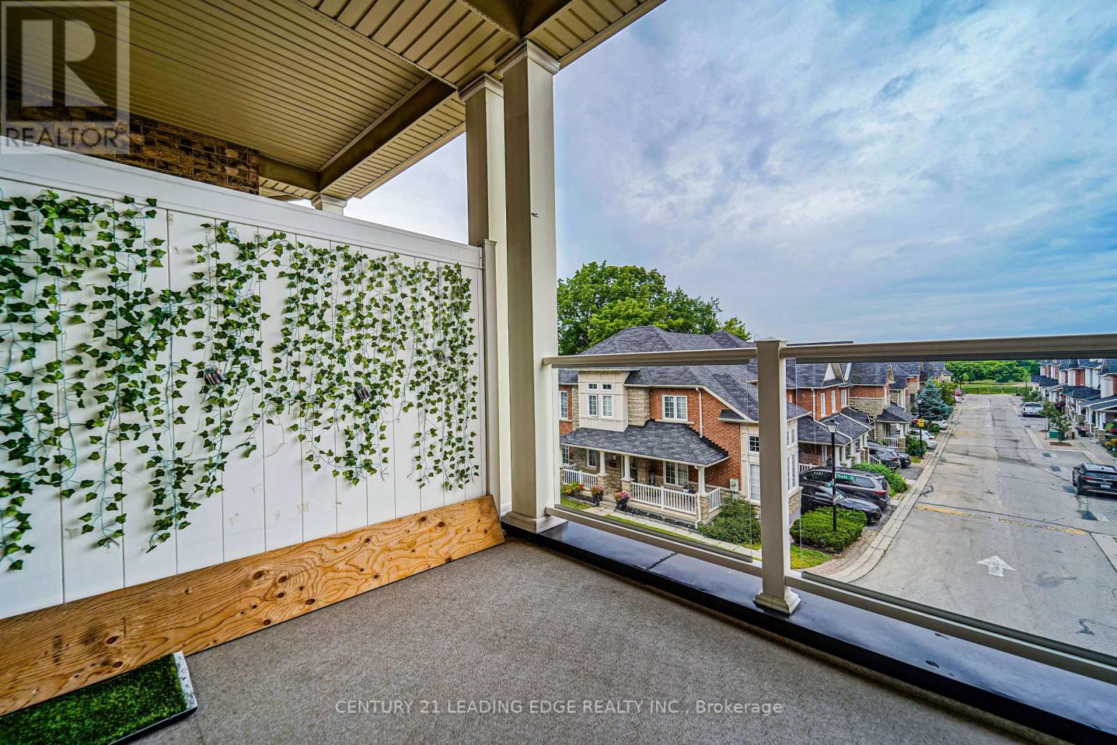 24 Lovegrove Lane, Ajax, Ontario  L1S 0E7 - Photo 10 - E12753862